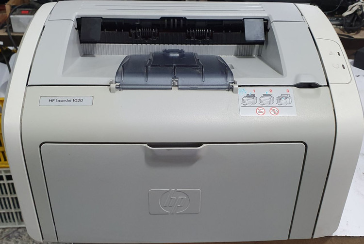 پرینتر لیزری تک کاره اچ پی مدل HP 1020 استوک تمیز و سرویس شده