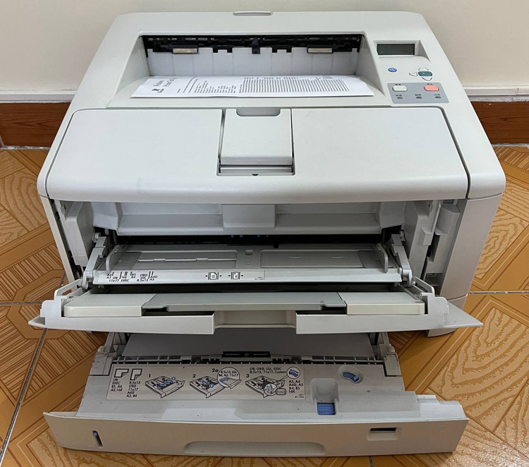 چاپگر لیزری سایز بزرگ HP 5200 مناسب نقشهکشی و مهندسی